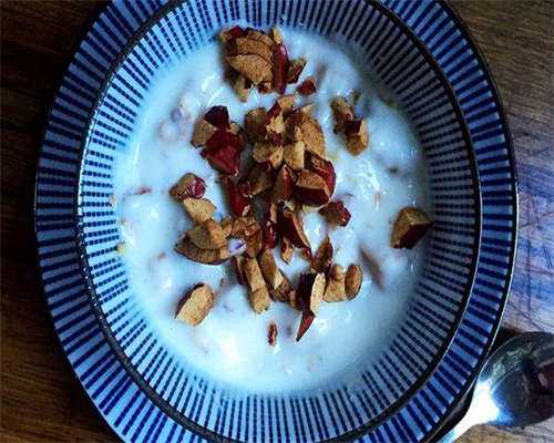 
              囊胚移植后第三天出血是失败的征兆吗？
